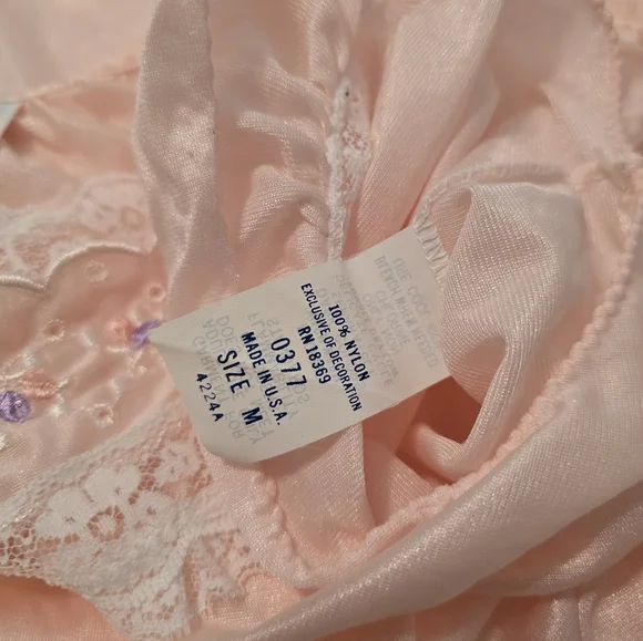NWT Vintage Vandemere Light Pink Nightgown Women's Size Medium - Picture 9 of 11